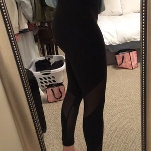 KNOCKOUT VIctoria's Secret Sport Leggings